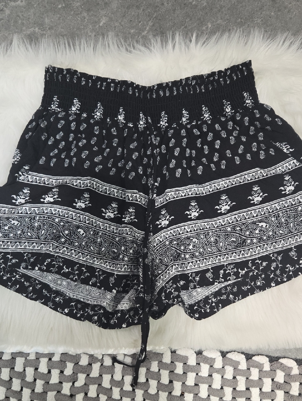 Lot Of 2 Casual Lightweight Flowy Shorts